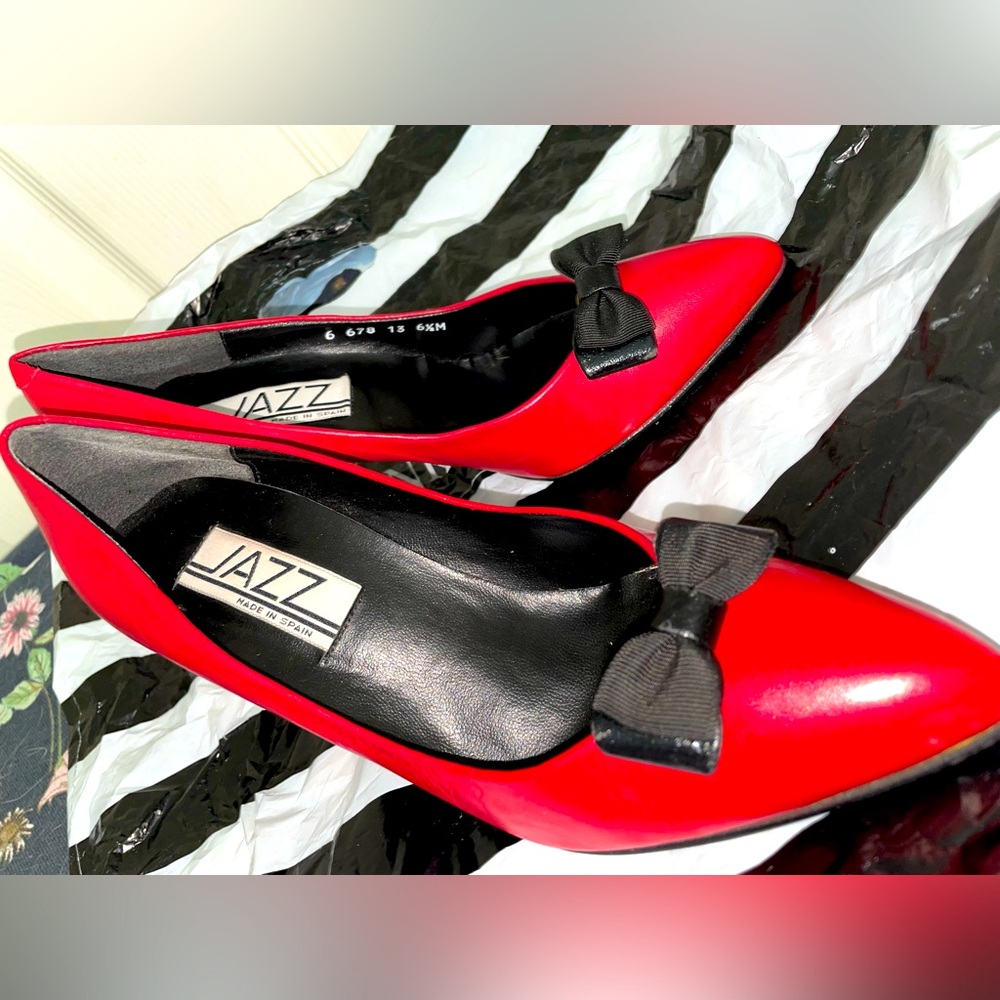 VITAGE Red Patent Leather Heels